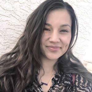 Meet your Posher, Kayla